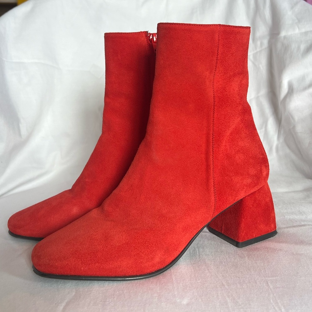 Maguire Suede Heeled Ankle Boot
